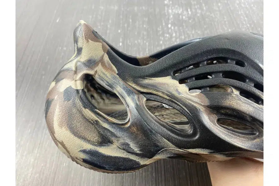 REP VERSION: Cinder Yeezy Foam RNNR-Running Shoes-KicksOnDeck