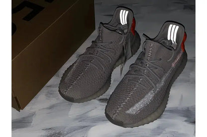 REP VERSION: Tail Light Yeezy Boost 350 V2-Running Shoes-KicksOnDeck